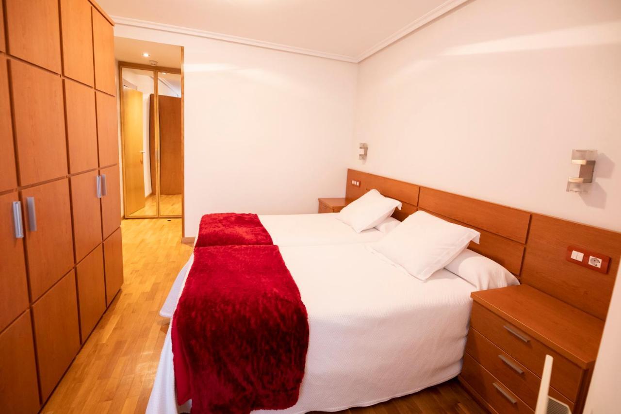 Apartamentos Cean Bermudez Gijon Exterior photo