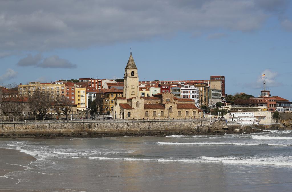 Apartamentos Cean Bermudez Gijon Exterior photo