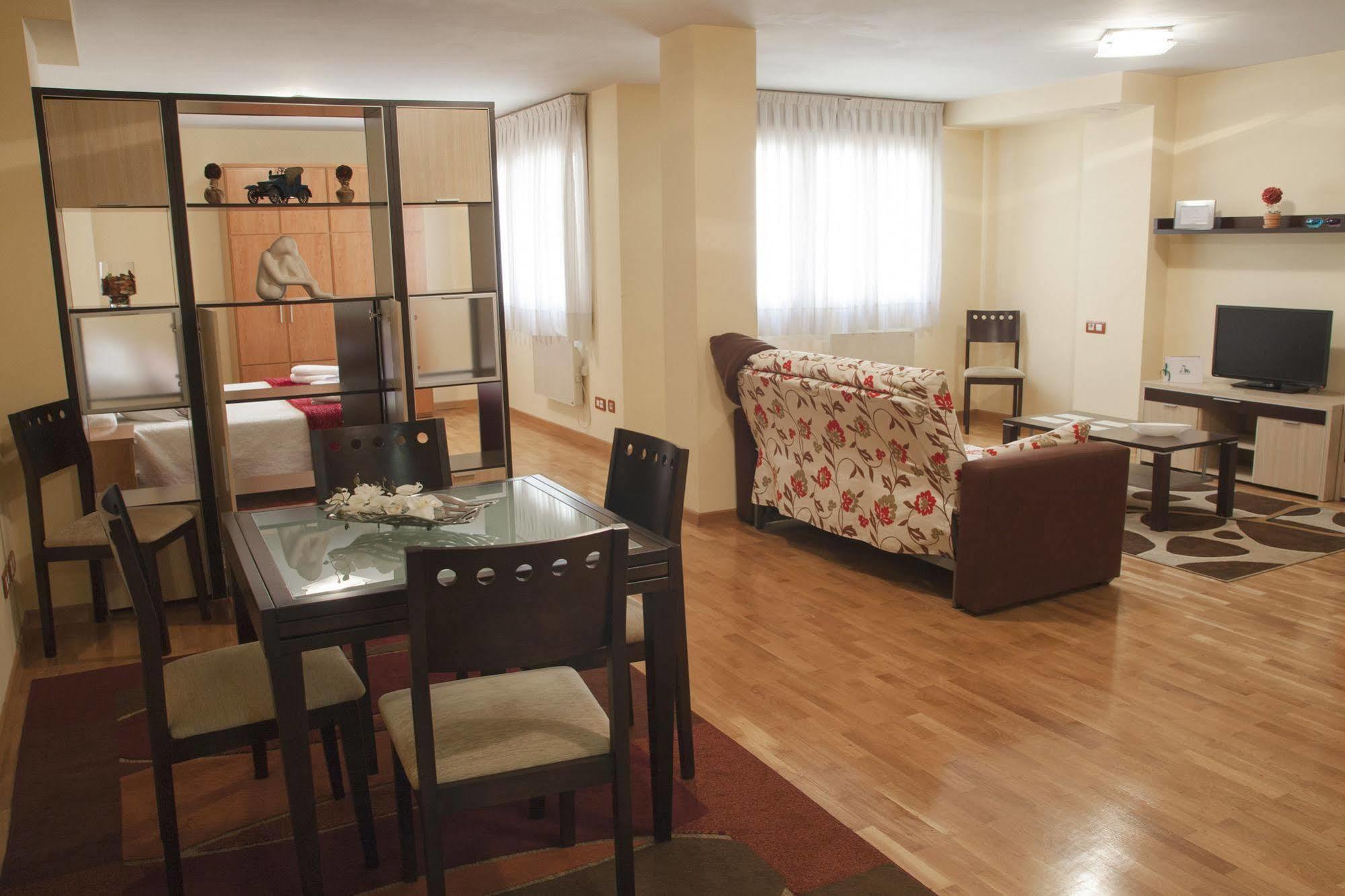 Apartamentos Cean Bermudez Gijon Exterior photo